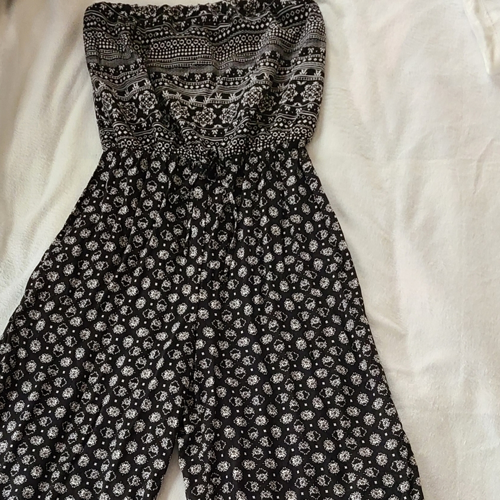 Xhilaration XS black and white strapless jumpsuits
